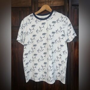 Free Planet Black and White Flamingo‎ Print Men's Tee